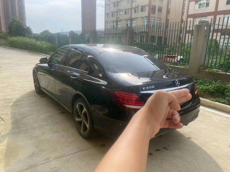 宜昌18年奔驰E5