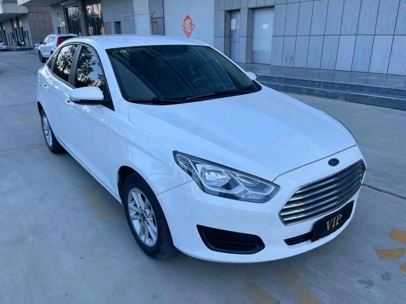 潍坊20年福特福睿斯2