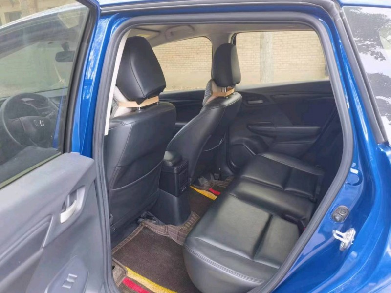 保定19年本田飞度5