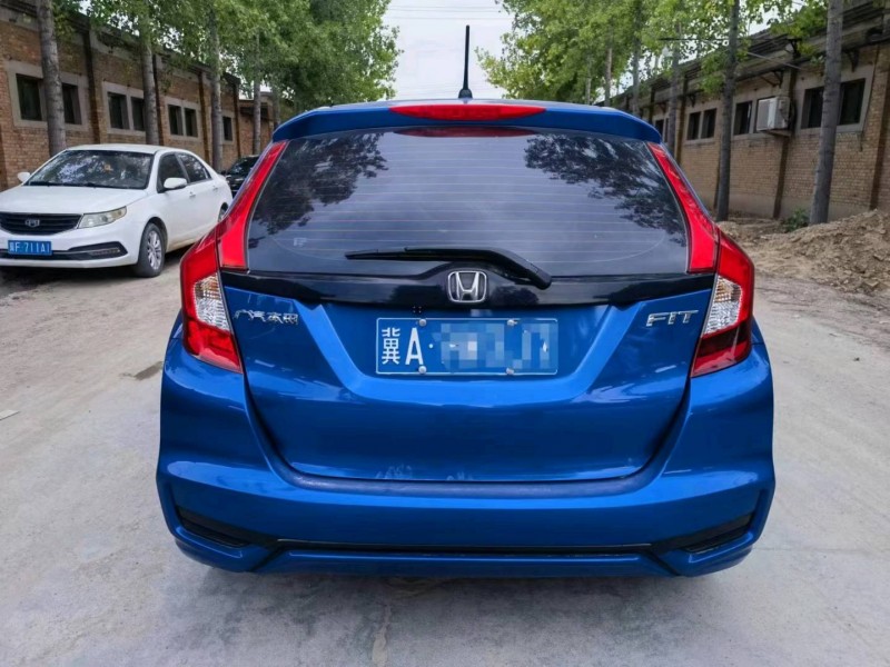 保定19年本田飞度9