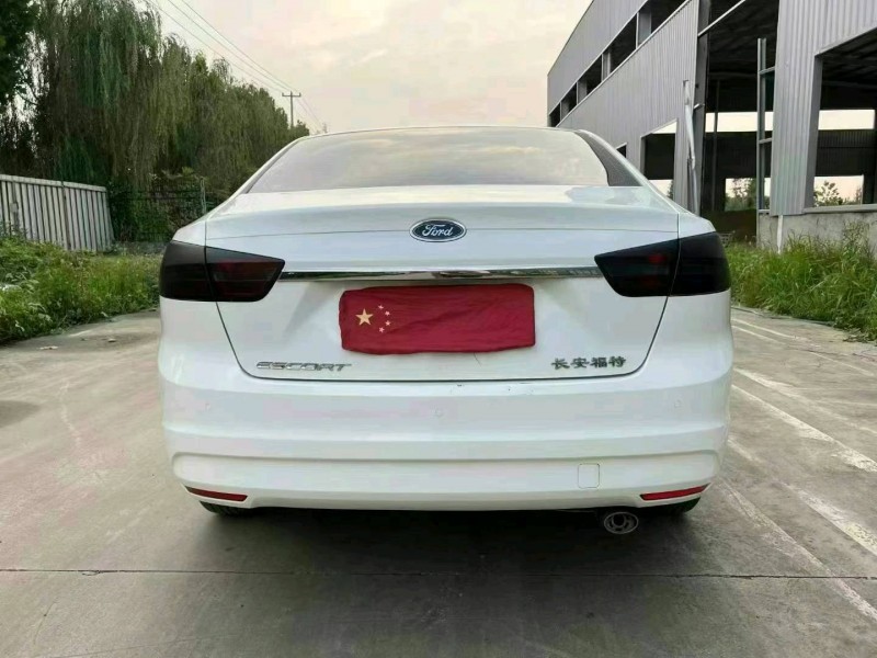 徐州15年福特福睿斯8