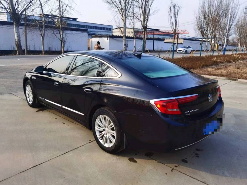 保定18年别克君越7