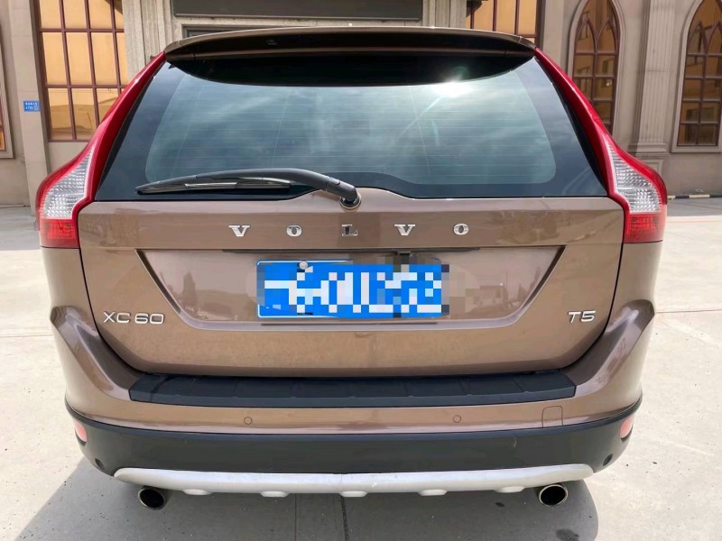 保定12年沃尔沃XC609