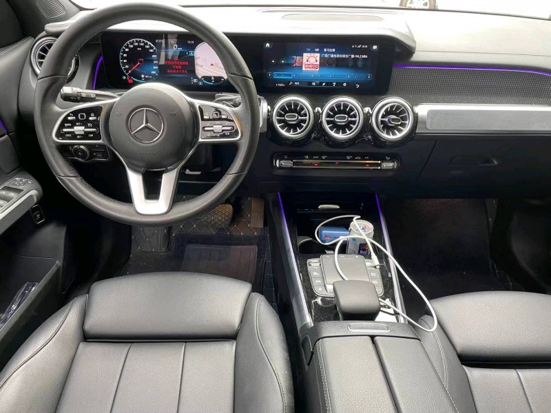 中山22年奔驰GLB5