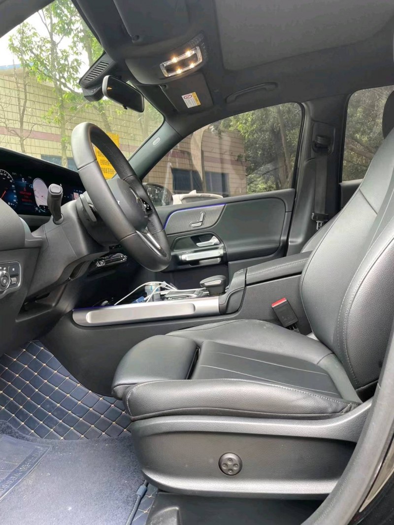 中山22年奔驰GLB6