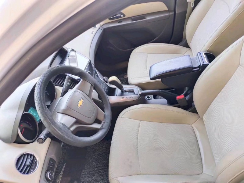 保定15年雪佛兰科鲁兹6