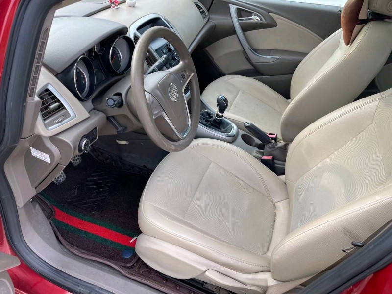 徐州13年别克英朗GT6