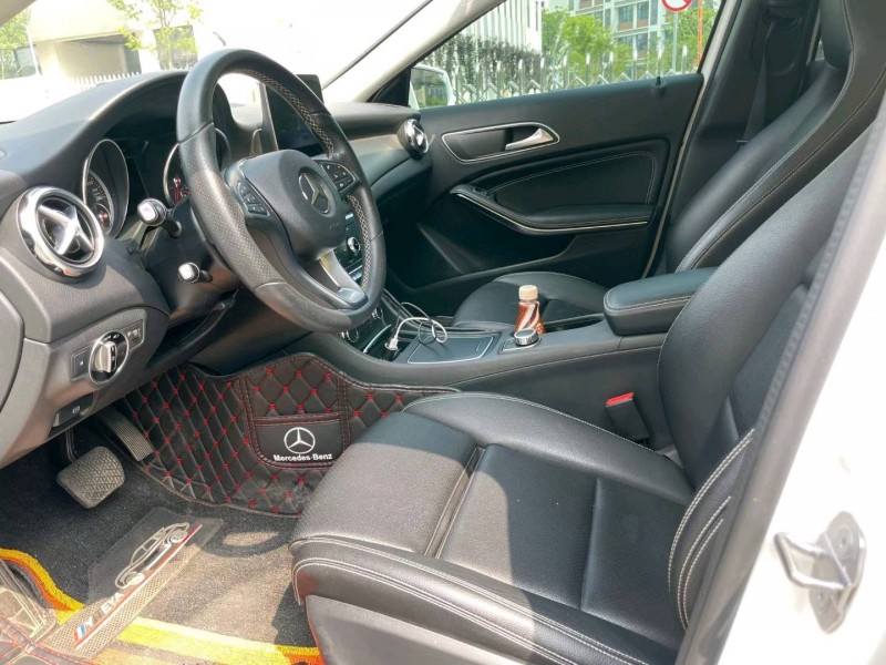 苏州18年奔驰CLA6