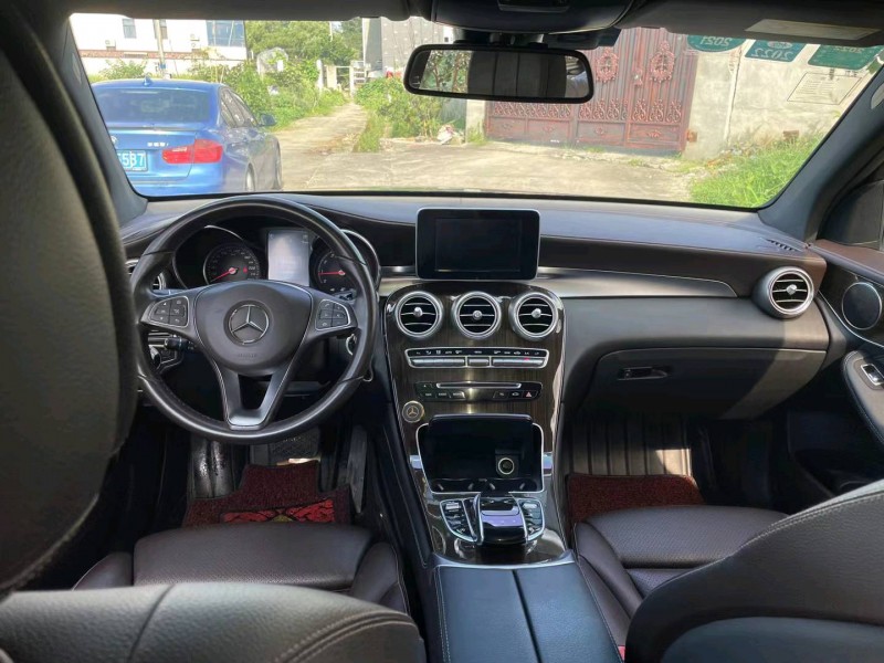 嘉兴16年奔驰GLC9