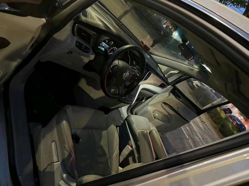 邯郸18年别克GL87