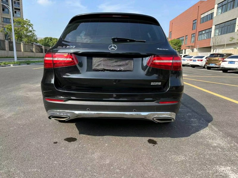 苏州17年奔驰GLC8