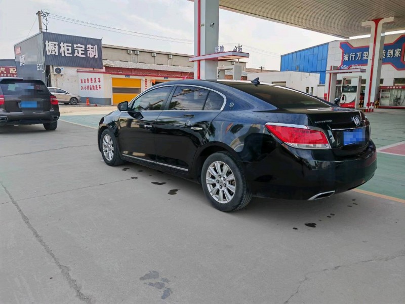 保定11年别克君越4