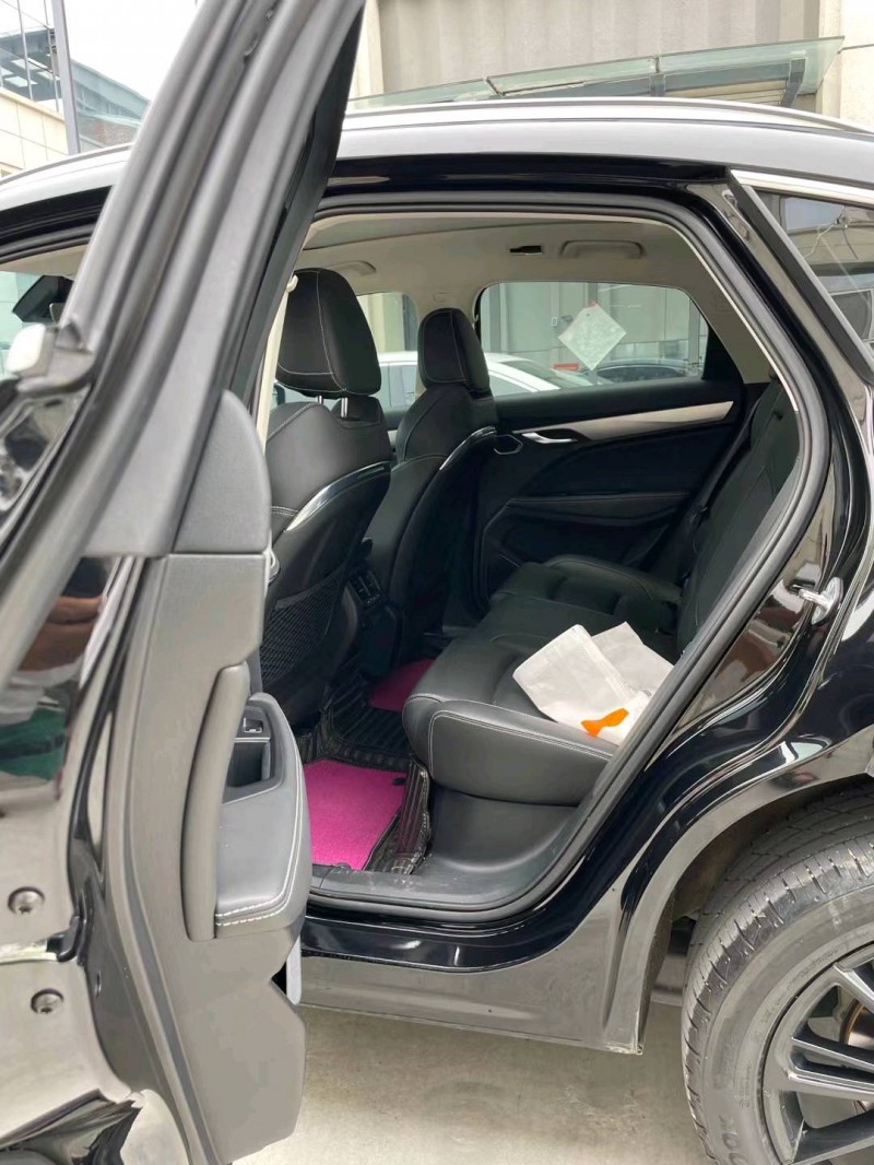 淮南21年吉利星越8