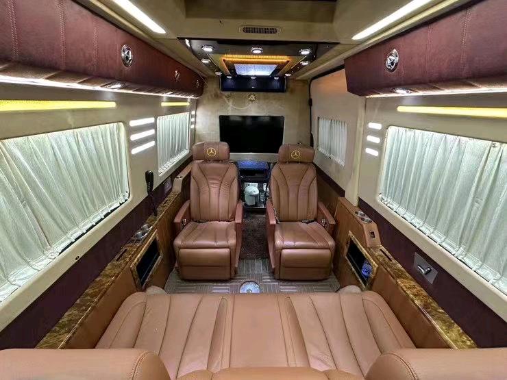 盐城16年奔驰斯宾特4