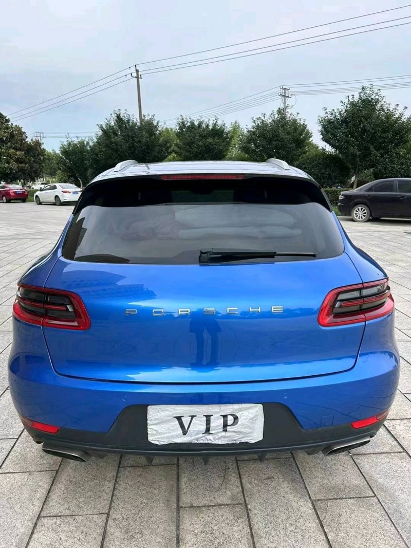 邯郸16年保时捷Macan8