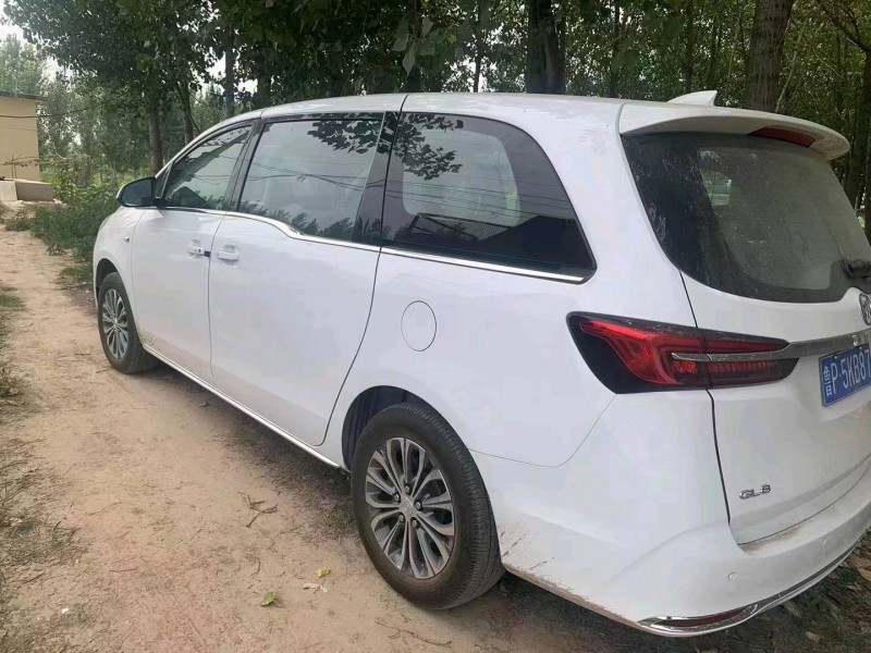 东营23年别克GL84