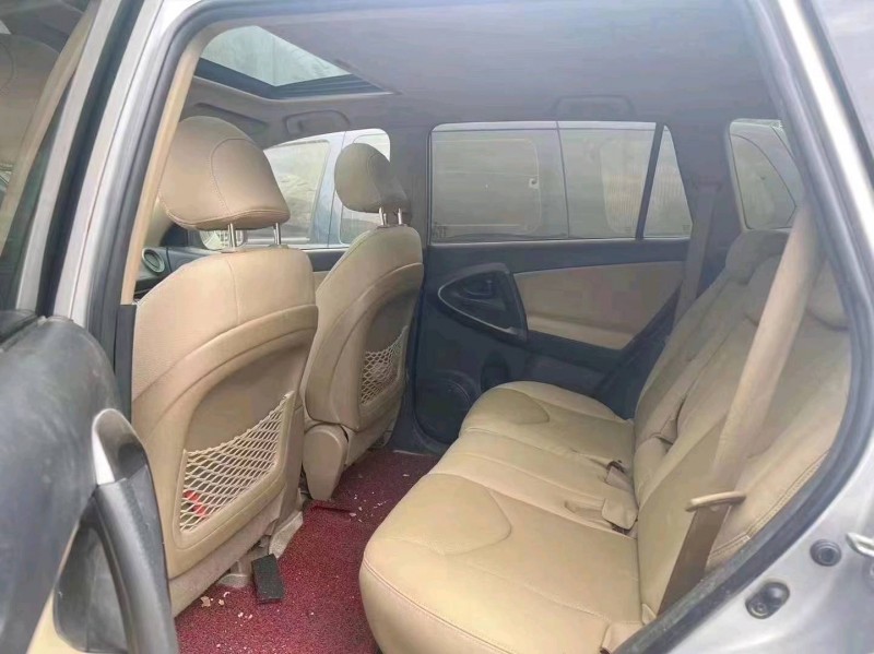 汕头12年丰田RAV4荣放4