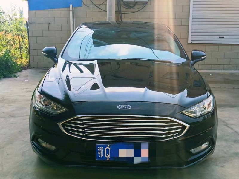 青岛17年福特蒙迪欧1