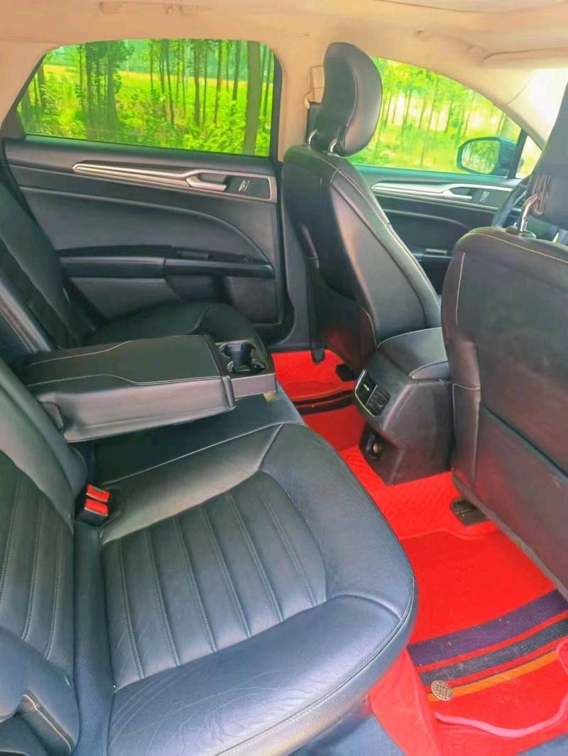 青岛17年福特蒙迪欧5