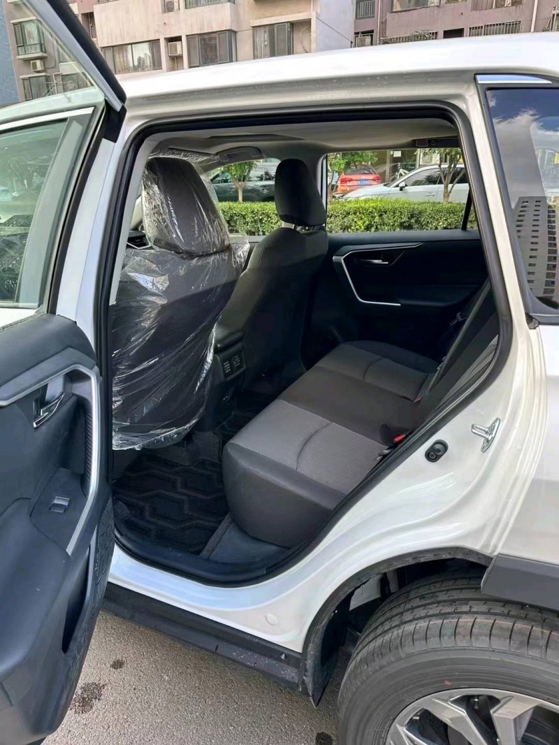 邯郸23年丰田RAV4荣放6