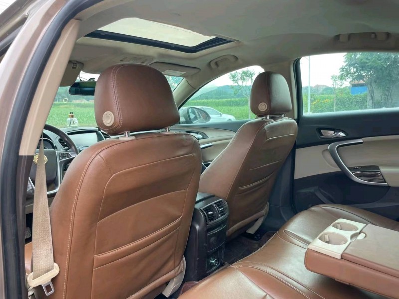 淄博11年别克君威4