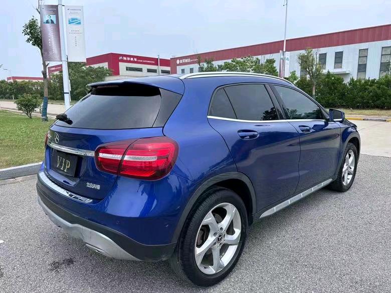 盐城19年奔驰GLA7