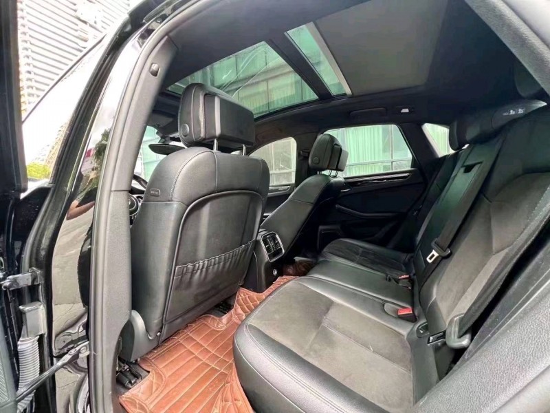 嘉兴15年保时捷Macan8