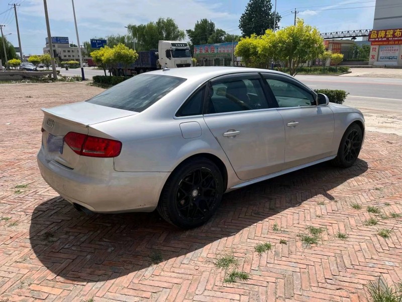 保定11年奥迪A4L7