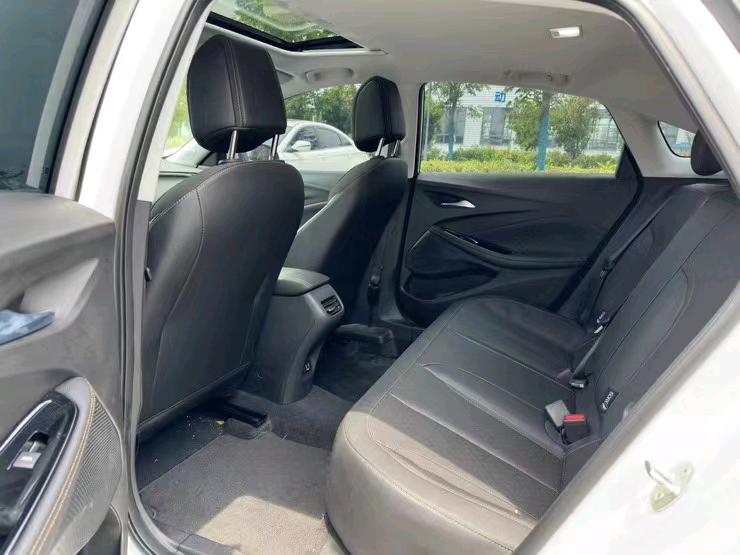 盐城22年别克威朗4