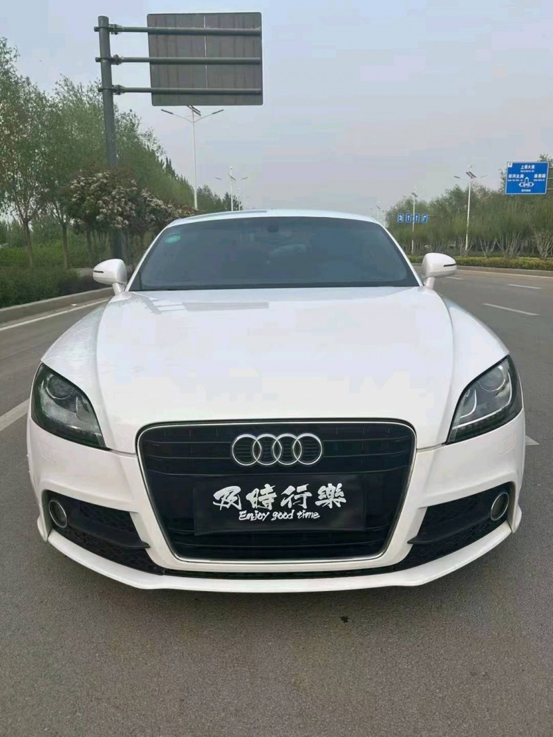 枣庄13年奥迪TT1