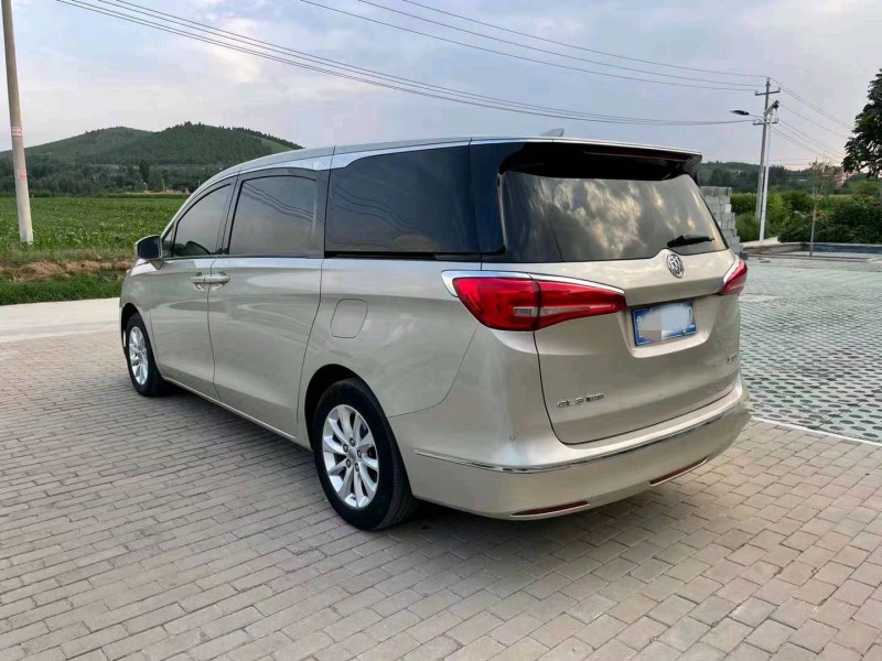 枣庄19年别克GL85