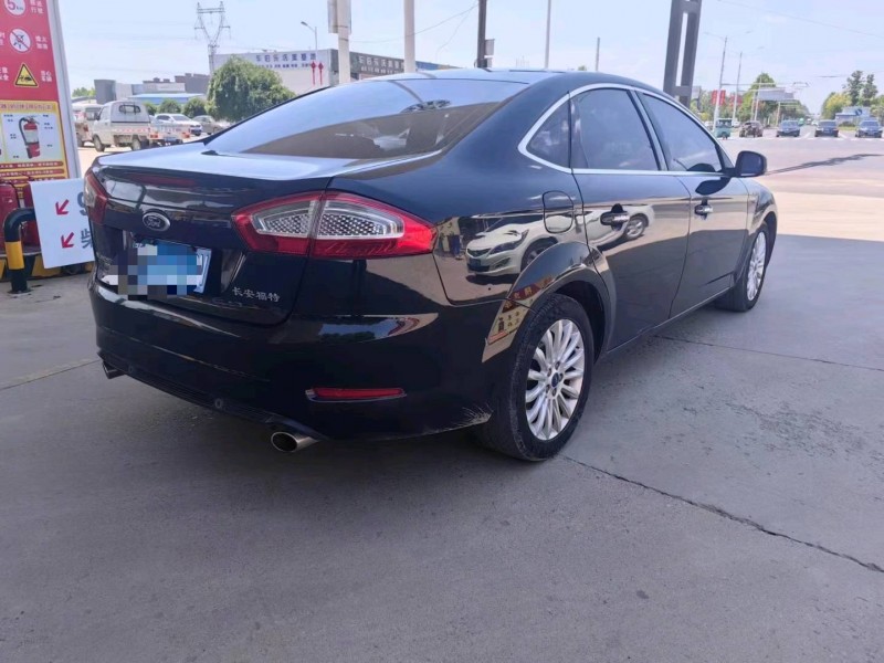 保定13年福特蒙迪欧5