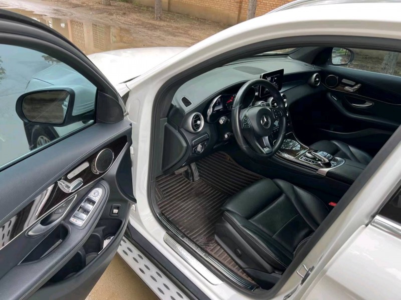 保定17年奔驰GLC4