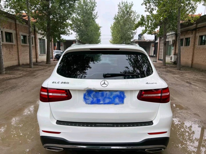 保定17年奔驰GLC9