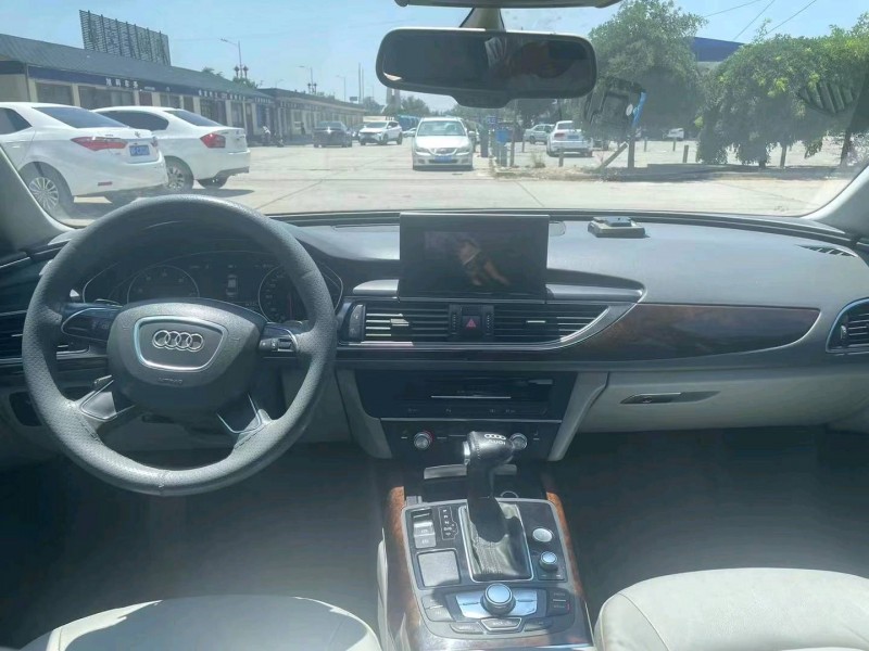 保定14年奥迪A6L7