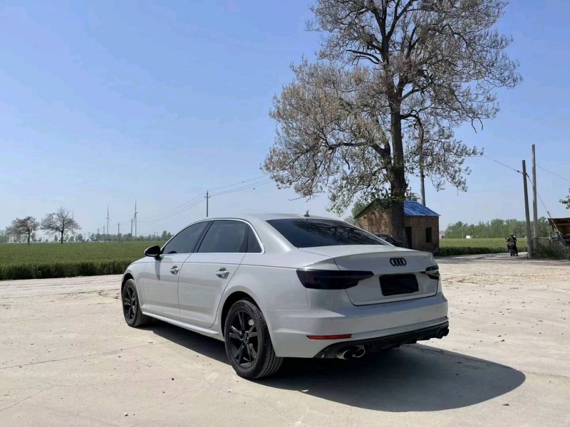 鄭州18年奧迪A4L3