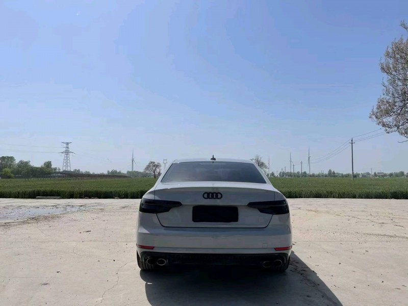 鄭州18年奧迪A4L9