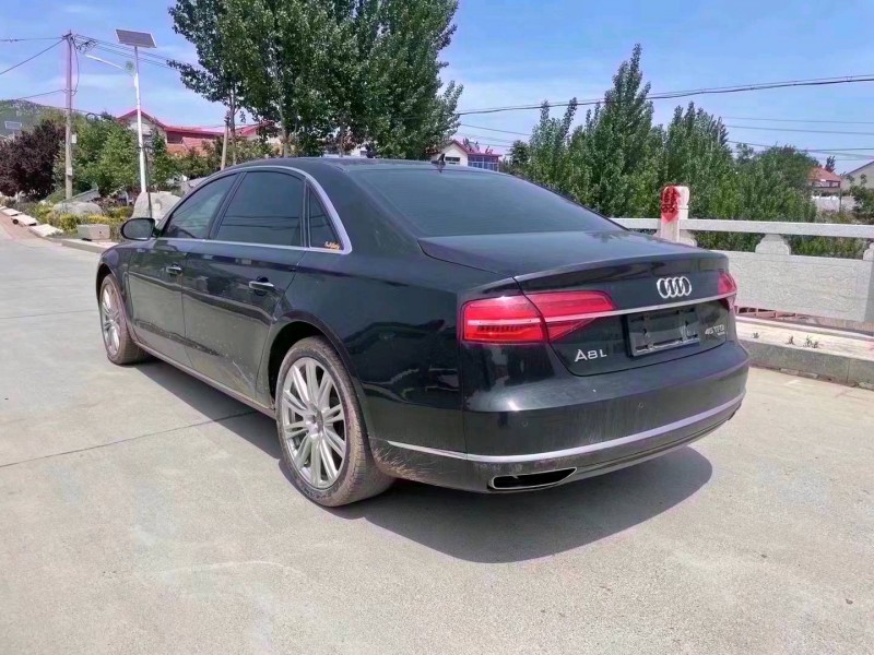 枣庄15年奥迪A8L3