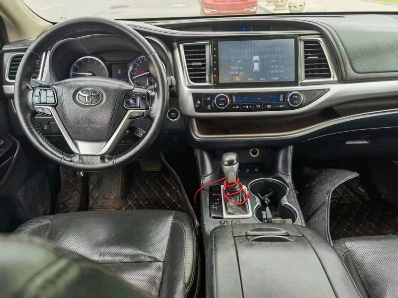 宜昌17年丰田汉兰达5