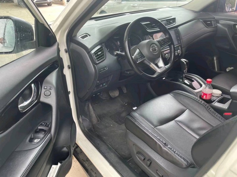 保定20年日产奇骏6