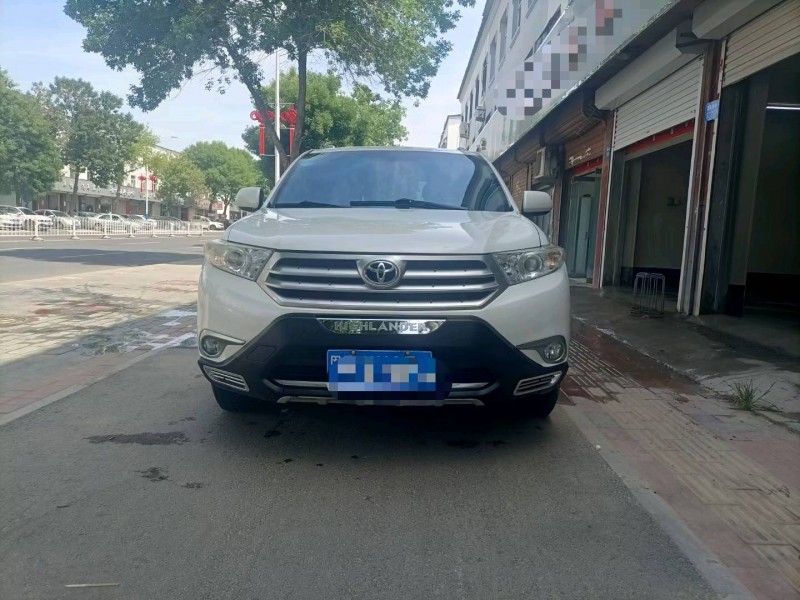 保定14年丰田汉兰达1