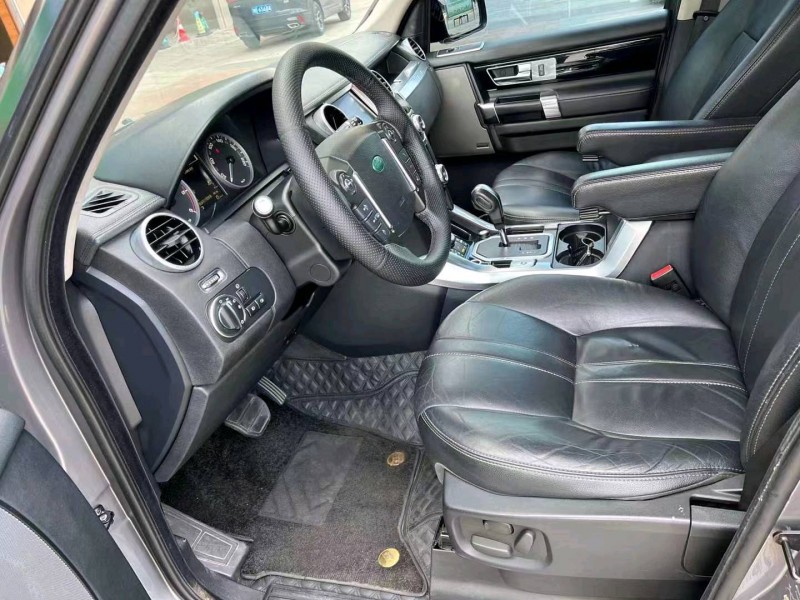 衡阳12年路虎发现9