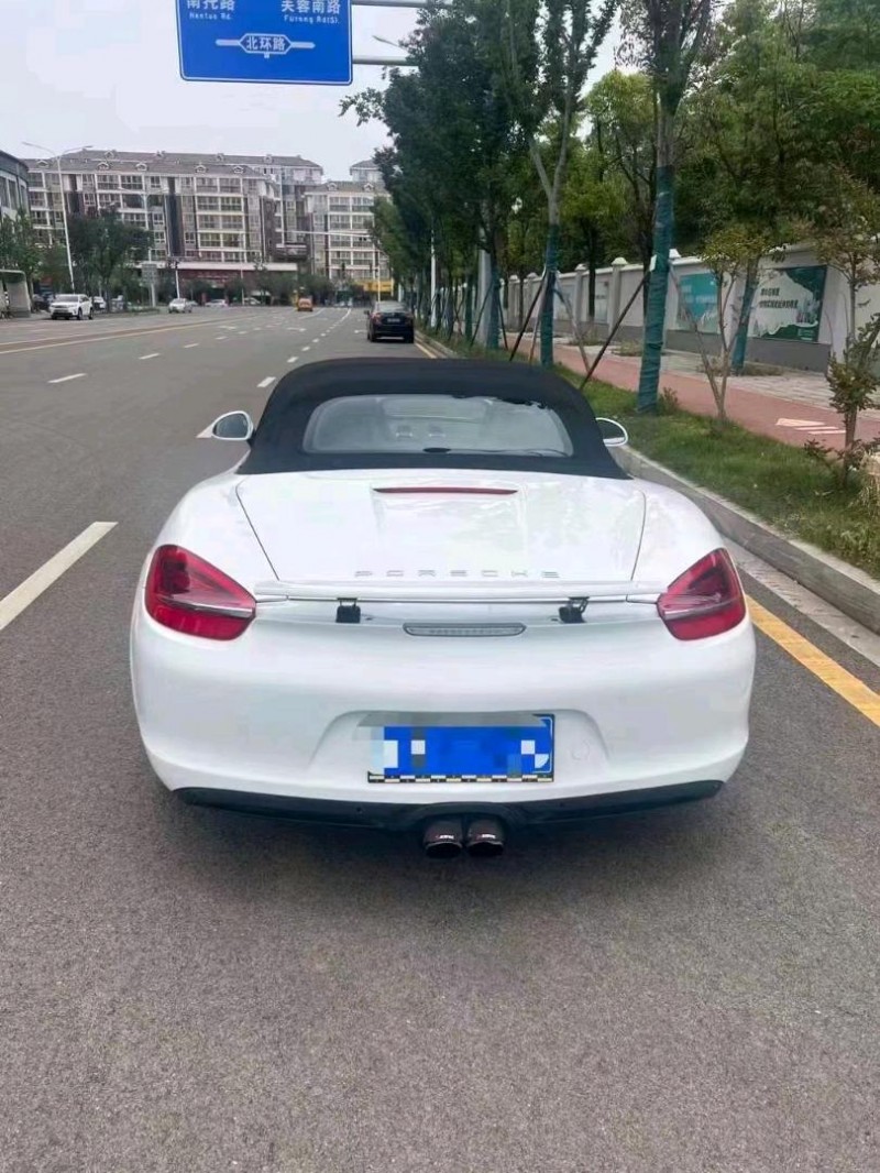 衡阳15年保时捷7185