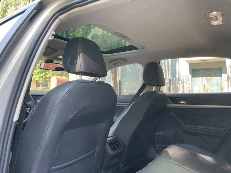 保定21年大众朗逸5