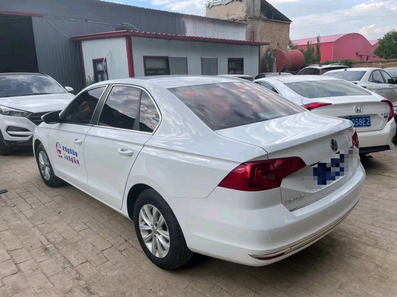 保定17年大众宝来3