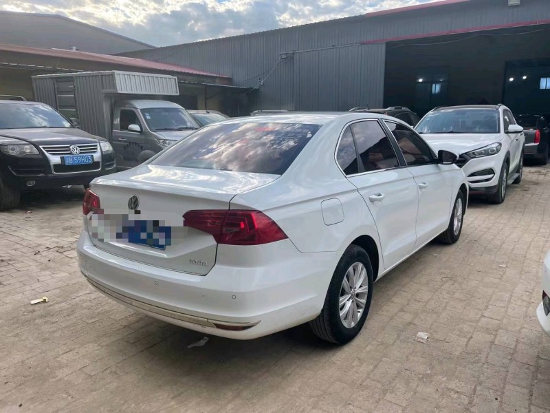 保定17年大众宝来4