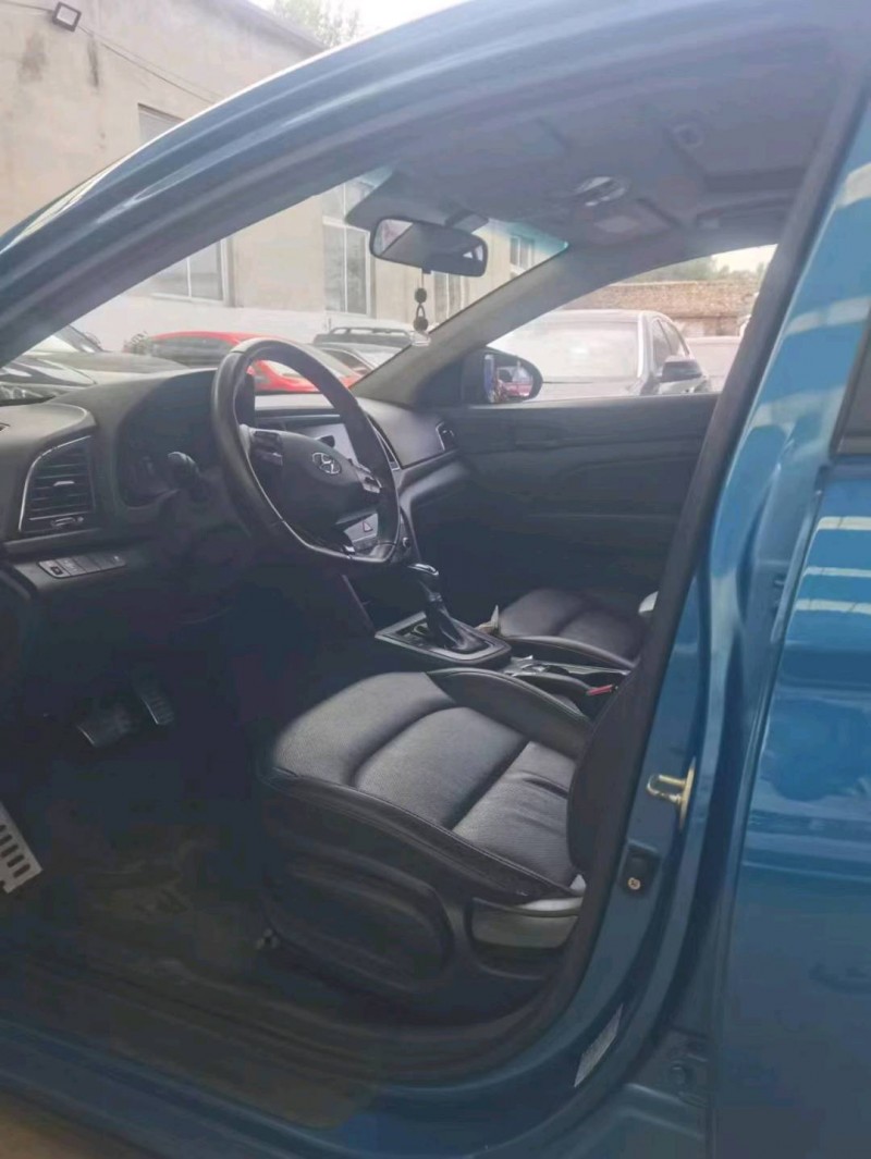 保定16年现代领动4