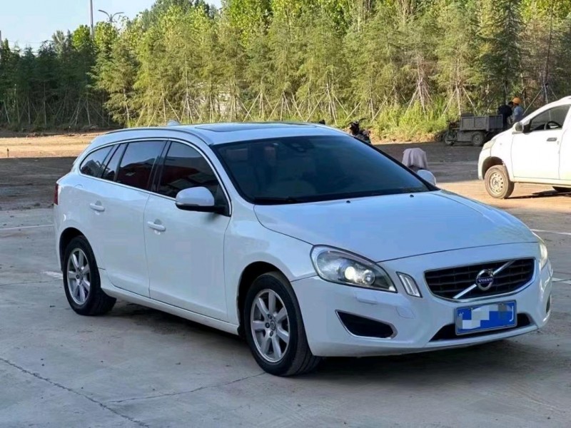 枣庄13年沃尔沃V602
