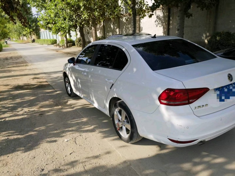 保定19年大众朗逸3