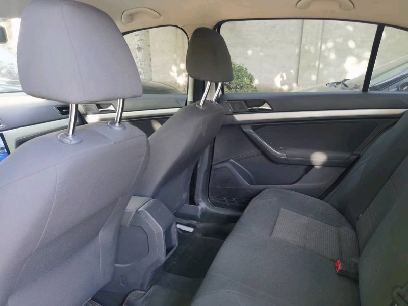 保定19年大众朗逸5